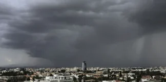 সাইপ্রাসে একদিনে দুইটি শক্তিশালী ভূমিকম্প ও প্রবল বৃষ্টি: দ্বীপজুড়ে বন্যা ও আতঙ্ক